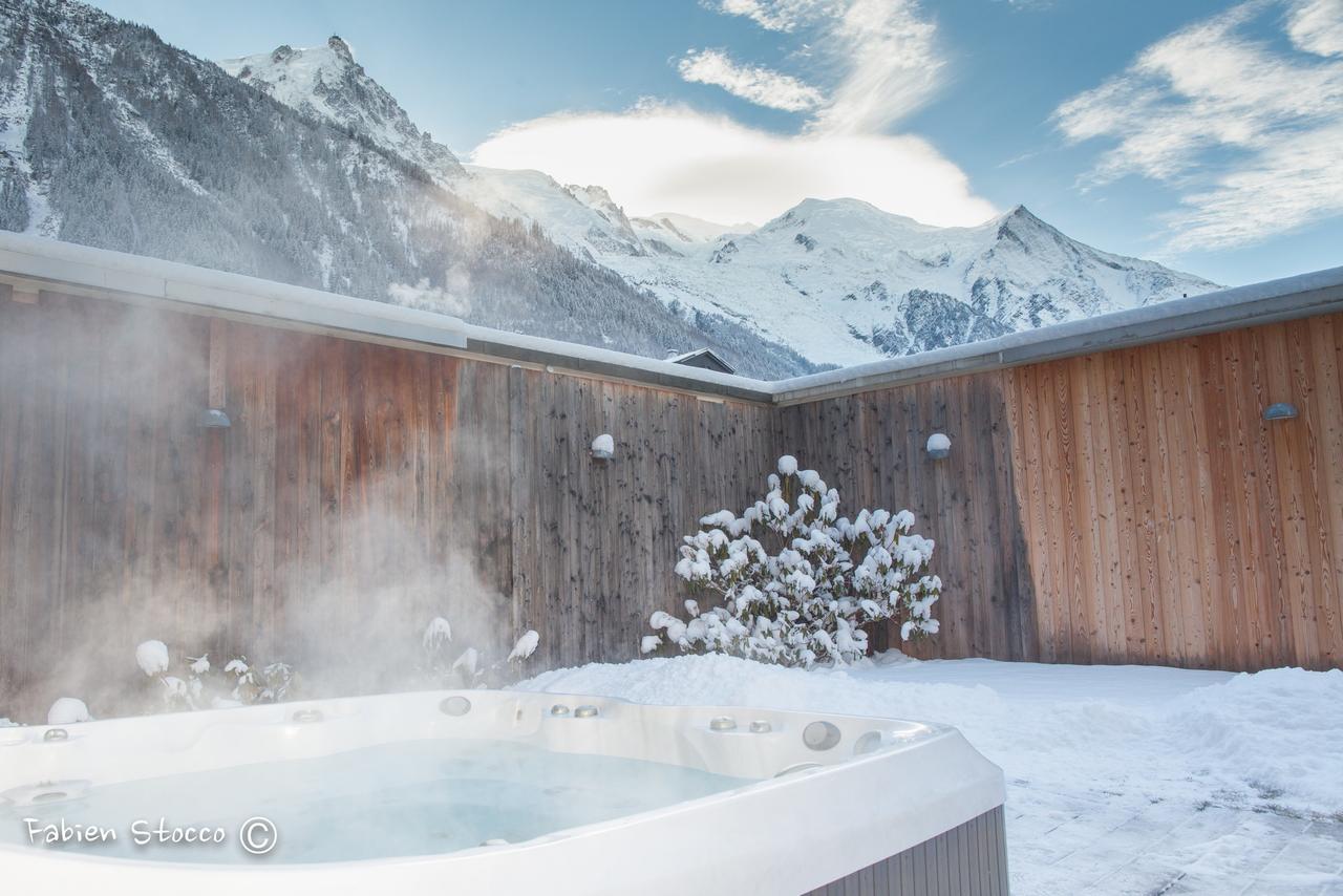 Apartment Au Bon Coin - Luxury Chamonix Hidden Haven, Mont Blanc View, Hot Tub And Garden エクステリア 写真