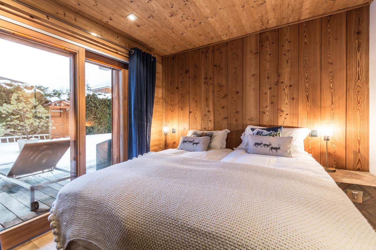 Apartment Au Bon Coin - Luxury Chamonix Hidden Haven, Mont Blanc View, Hot Tub And Garden エクステリア 写真
